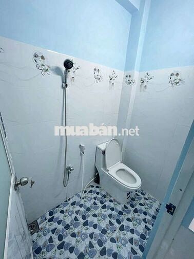 Nhà dưới 1T. 1 lầu. HT45. hẻm thông thoáng. chính chủ
