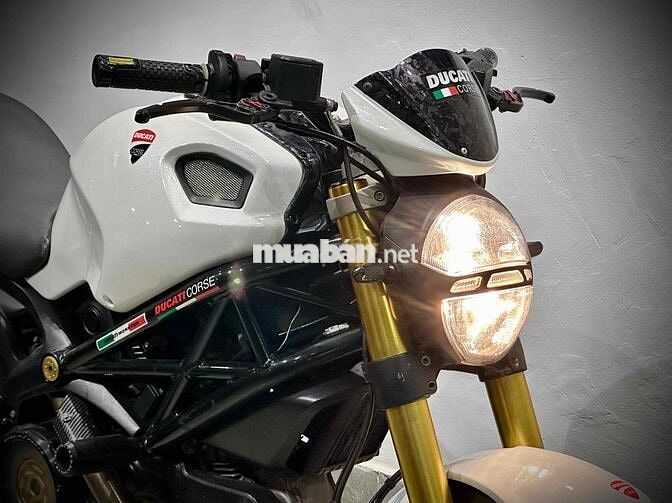 DUCATI MONSTER 796 ABS 2015