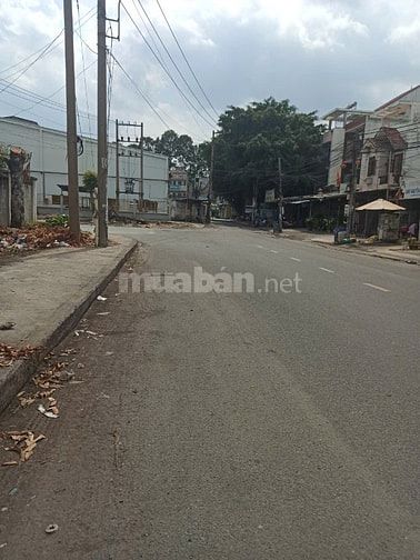 Chính chủ bán lô đất mặt tiền đẹp 100m2, Phường Dĩ An,Tp HCM, thuận ti