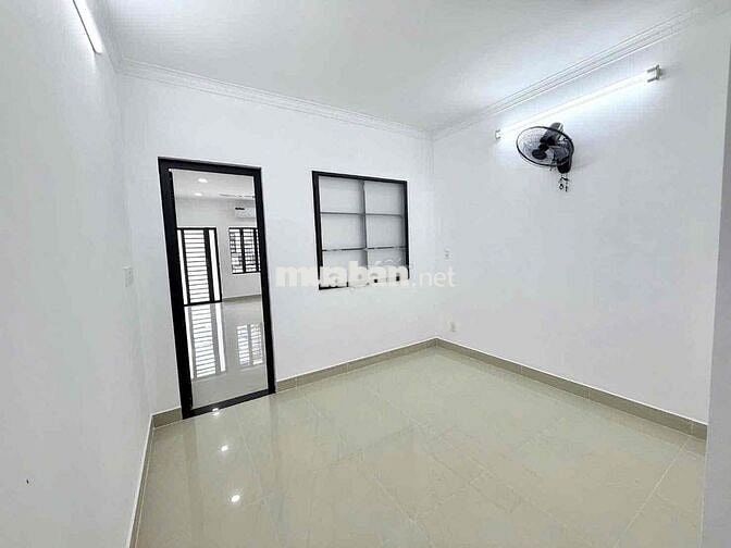 🏡CHO THUÊ NHÀ MT HUỲNH KHƯƠNG AN GẦN ĐẠI HỌC VĂN KANG GIÁ 27tr🌻