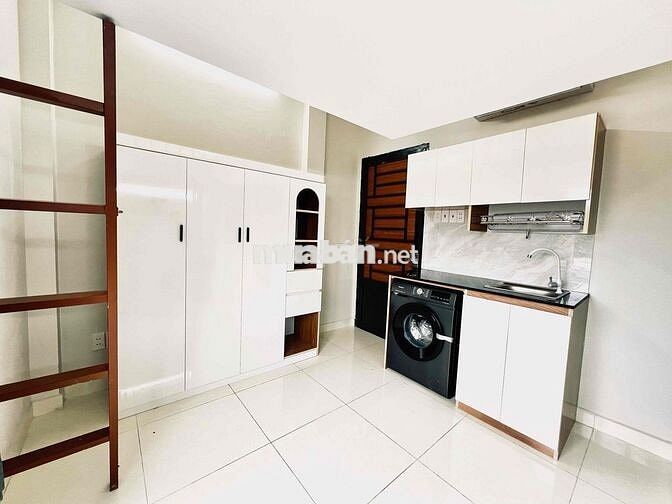 Cho Thuê Căn Hộ Duplex Cao Cấp Ngay Đại Học Văn Lang