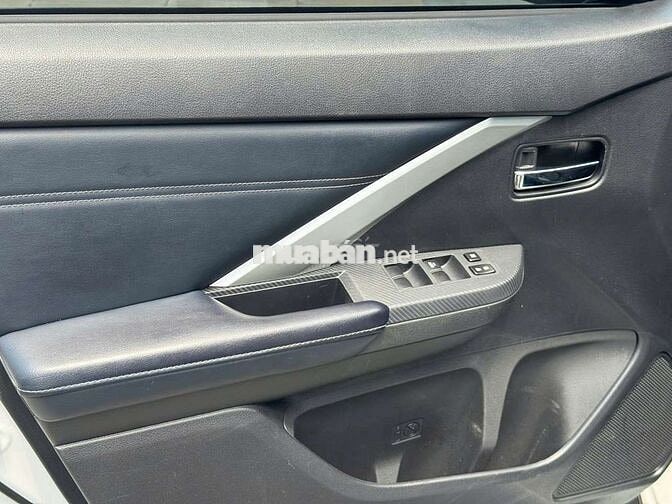 Mitsubishi Xpander Cross 2024 Trắng 46.000km