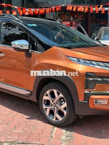 Mitsubishi Xpander Cross 2023 Cam đen 27.000 km