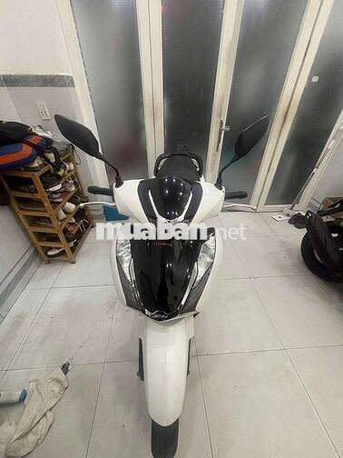 Honda SH 150i ABS Trắng, biển số tp
