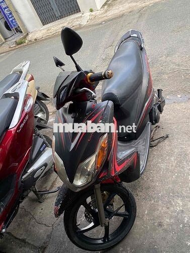 Yamaha Luvias Đen Tự động