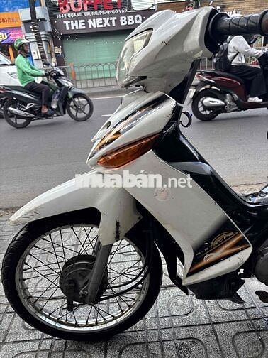 Yamaha Taurus 2010 Trắng đen