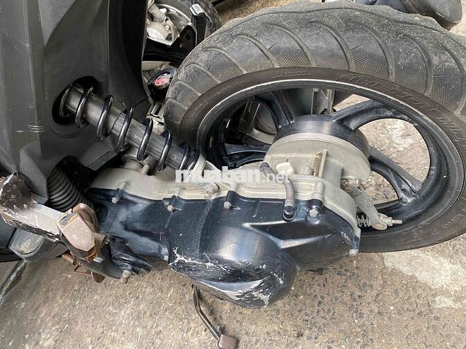Yamaha Luvias Đen Tự động