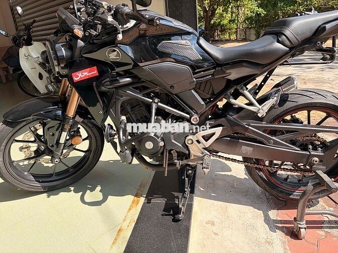 Honda CB300R Neo Sports Café Đen