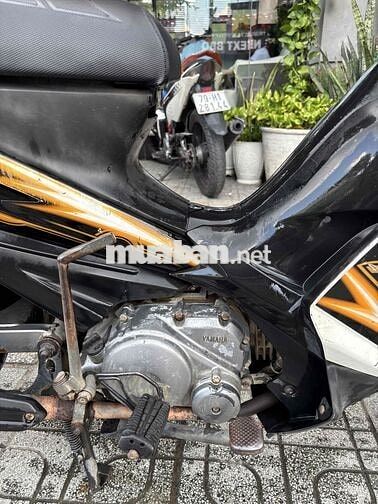 Yamaha Taurus 2010 Trắng đen
