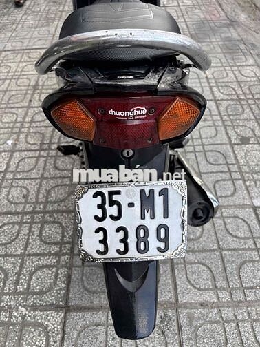 Yamaha Taurus 2010 Trắng đen