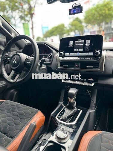 Mitsubishi Triton Athlete 2024 Trắng