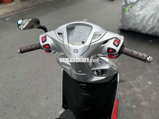 Honda Lead 2014 Bạc 32000 km