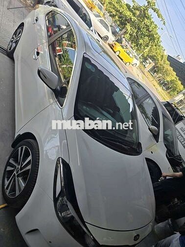 Kia Cerato Trắng 5 chỗ Xăng