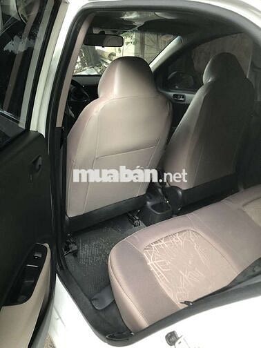 Hyundai i10 2021 Hatchback Trắng