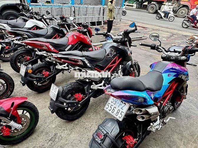 Benelli TNT 125 Đỏ, Đen, Xám