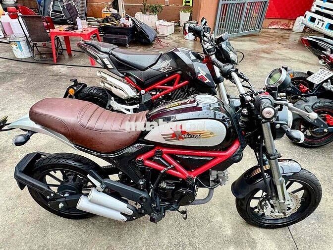 Benelli TNT 125 Đỏ, Đen, Xám