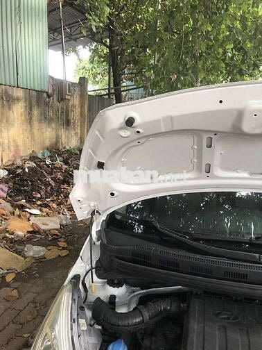 Hyundai i10 2021 Hatchback Trắng