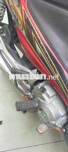 Suzuki Revo màu Đỏ đã sử dụng