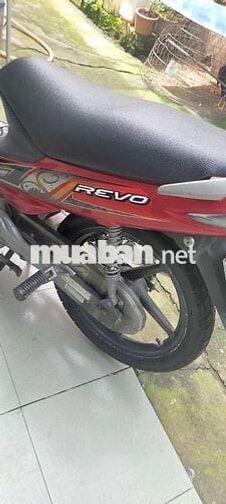 Suzuki Revo màu Đỏ đã sử dụng