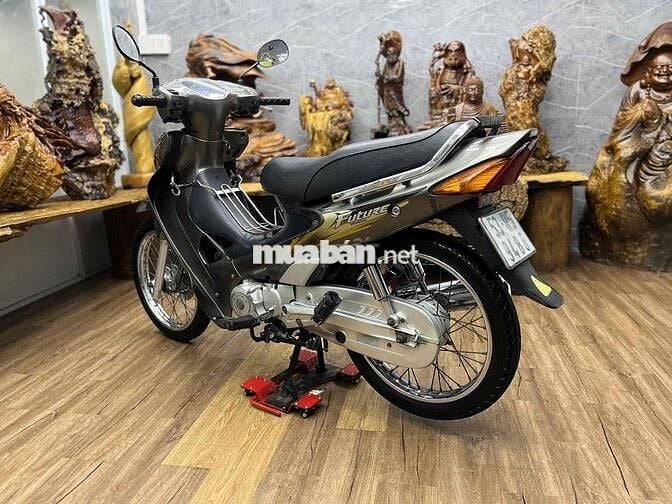 Honda Future I biển SG dàn áo liền lạc, máy êm ru