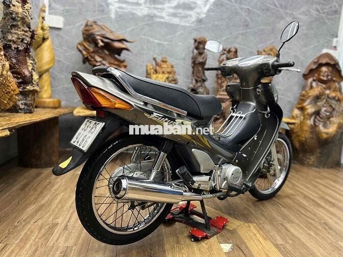 Honda Future I biển SG dàn áo liền lạc, máy êm ru