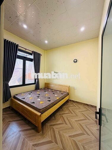 CHO THUÊ NHÀ NGUYÊN CĂN 2 PN ĐƯỜNG VẠN THÀNH GIÁ 6 TRIỆU/THÁNG