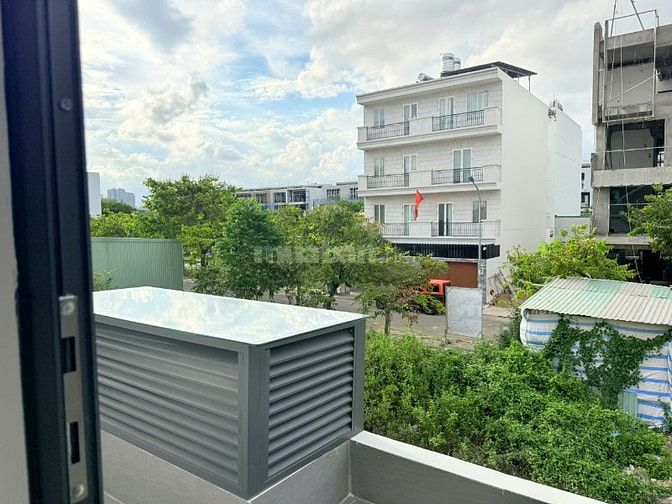 Cho thuê nhà phố , KDC Nam Rạch Chiếc  P An Phú , Quận 2 cũ . Đg 12m