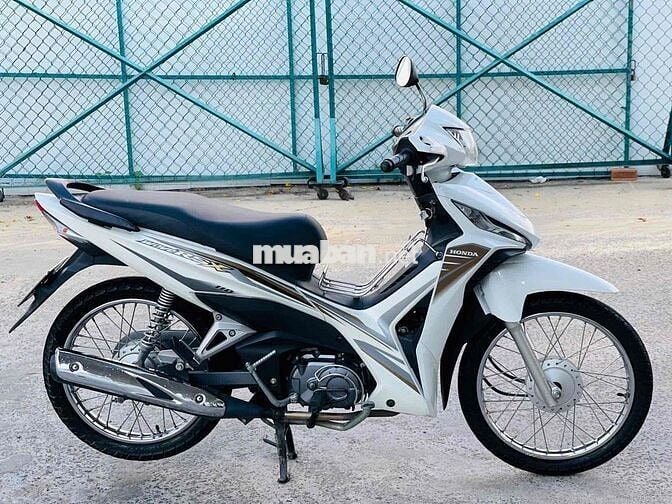 Honda Wave RSX Trắng biển tp chính chủ