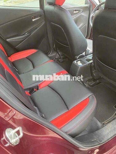 Mazda 2 2018 Tự động 71000km Đỏ
