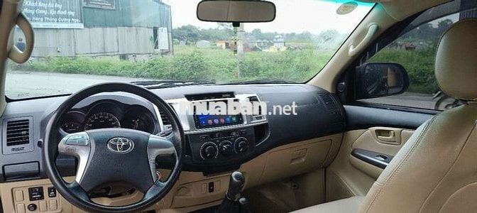 Toyota Hilux 2013 Đen