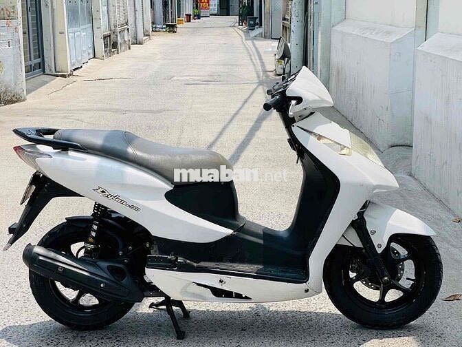 Honda Dylan màu Trắng biển tp