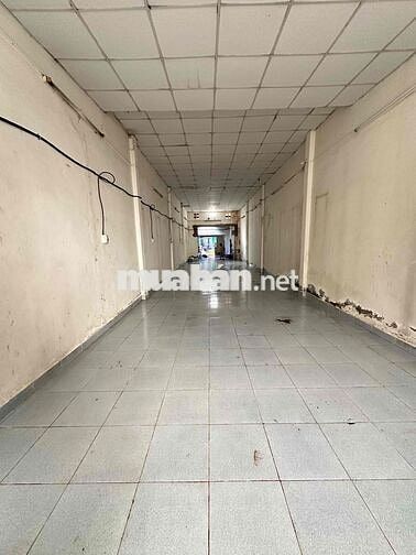 cho thuê nhà h5m năm châu p11 tân bình. DT: 4m5 x 34m trêt lững 17tr
