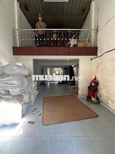 cho thuê nhà h5m năm châu p11 tân bình. DT: 4m5 x 34m trêt lững 17tr