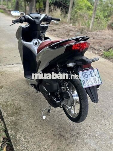 Honda Vario 2021 màu Bạc