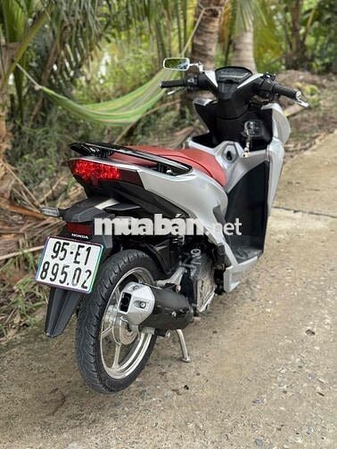 Honda Vario 2021 màu Bạc