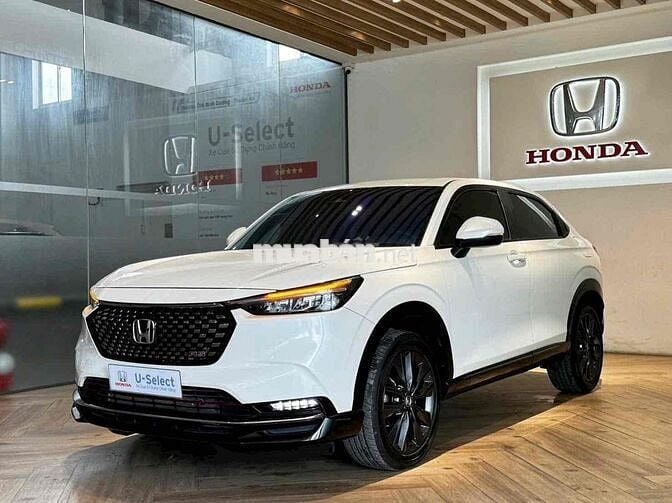 Honda HRV RS 2024 màu Trắng Ngọc
