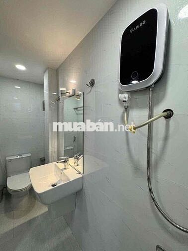 STUDIO BAN CÔNG, CỬA SỔ TRỜI FULL NỘI THẤT NGAY TRUNG TÂM BÌNH THẠNH