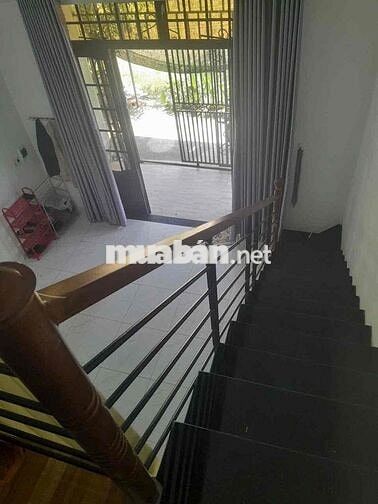 Cho thuê nhà gác lửng Mê - dtsd 120m2