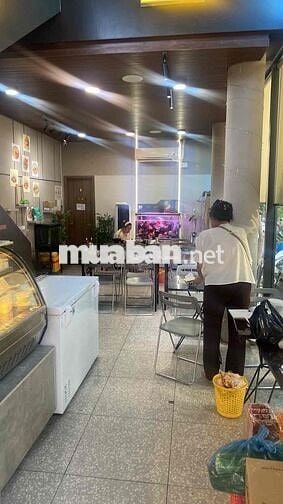 CẦN NGƯỜI PHỤ QUÁN MÌ TÀU