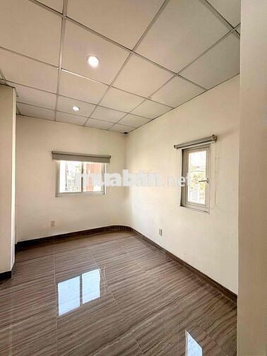 share mặt bằng kinh doanh căn góc 2 mặt tiền
