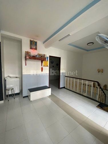Bán nhà 67E đường 2 Long Trường 6 tỷ 2