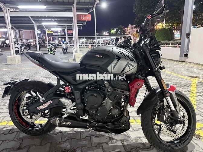 Triumph Trident 660 2022 13200 km Xám