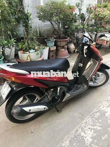 Honda Click Đỏ đen