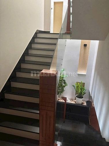 Cho thuê nhà KDC Đông Thủ Thiêm ,  P Bình Trưng Đông , Quận 2 cũ 