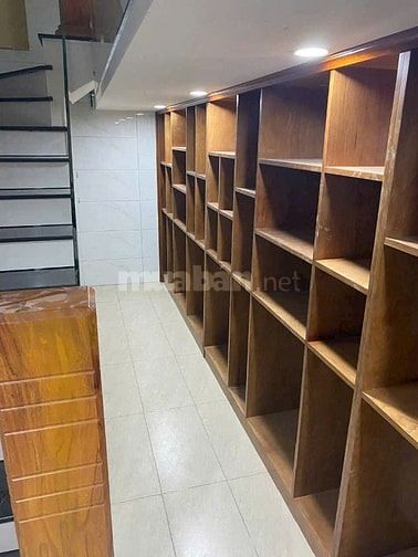 Cho thuê nhà KDC Đông Thủ Thiêm ,  P Bình Trưng Đông , Quận 2 cũ 