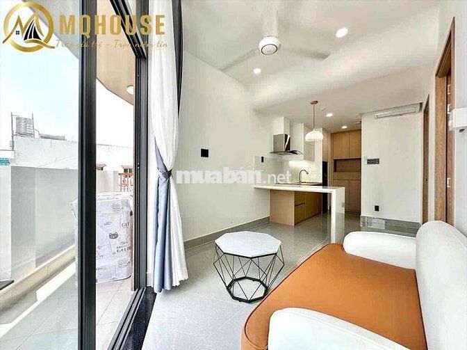 🏡Căn Hộ 1PN Gần Phan Xích Long - Nhà Mới - Thang Máy - Ban Công Lớn