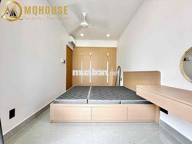🏡Căn Hộ 1PN Gần Phan Xích Long - Nhà Mới - Thang Máy - Ban Công Lớn