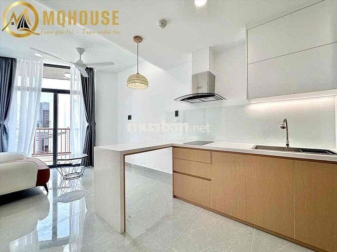 🏡Căn Hộ 1PN Gần Phan Xích Long - Nhà Mới - Thang Máy - Ban Công Lớn