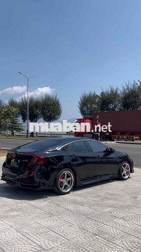 Honda Civic 2020 1.8 G Đen 9500 km