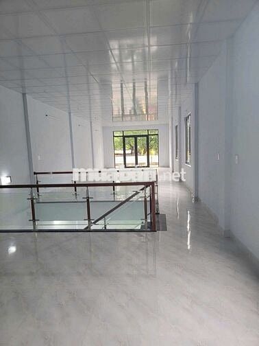 MB 100M2 TẦNG 2 NGUYỄN PHƯỚC LAN 